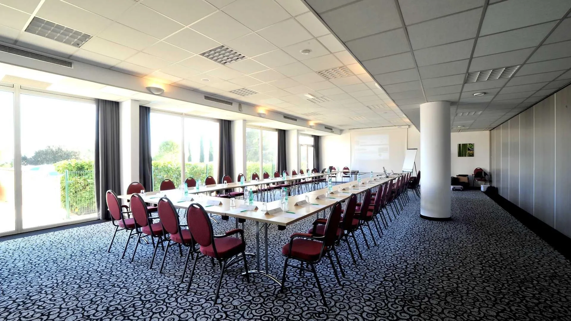 Hotel Birdy By Happyculture Aix-en-Provence
